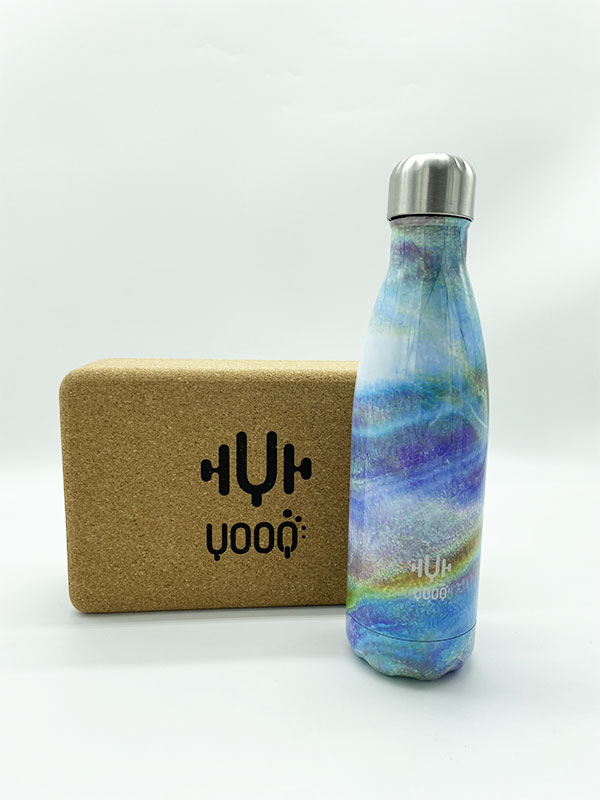 YOOQ accessoires sport bouteille isotherme marbré arc-en-ciel et brique liège du Portugal fitness yoga